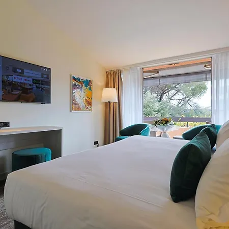 Golf De Valescure&spa Nuxe Hotel